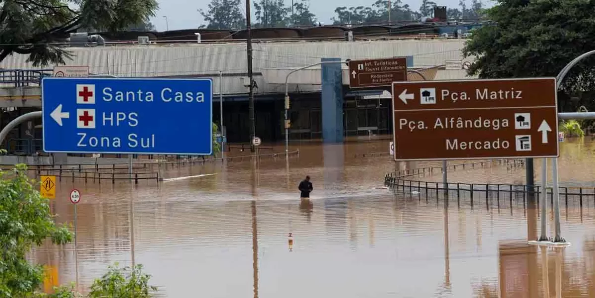Reportan 76 muertos y más de 100 desaparecidos por inundaciones en Brasil