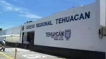 Un acuchillado, el saldo tras pelea de dos reos en Cereso de Tehuacán