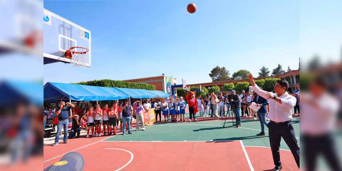El deporte transforma la realidad de los niños, adolescentes y de la comunidad en general: Omar Muñoz