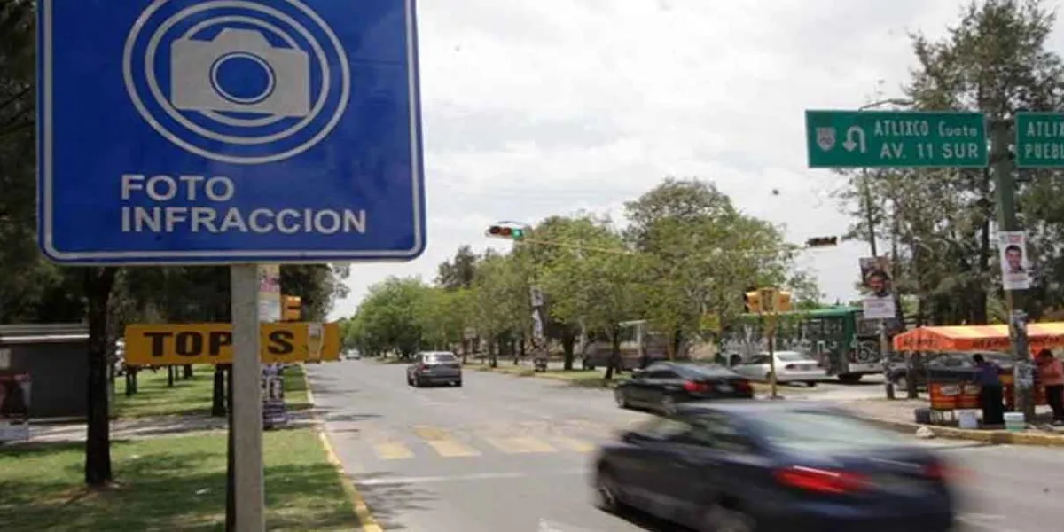 Fotomultas en Puebla: ahora también aplicarán a autos con placas de otros estados
