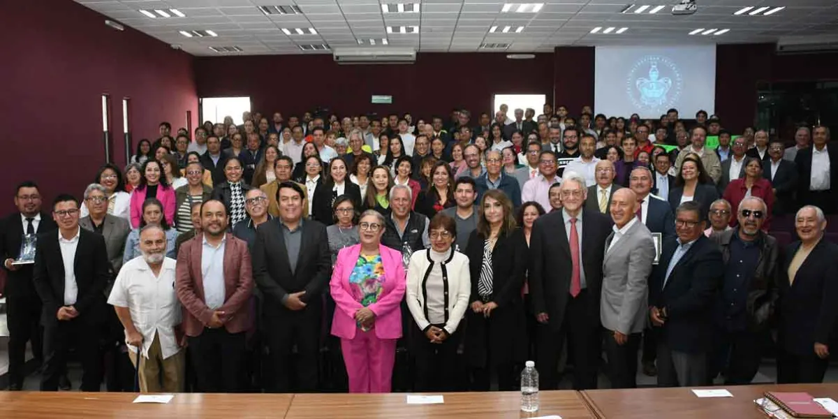 La Contaduría, un área importante del país que da certeza financiera: Rectora Lilia Cedillo