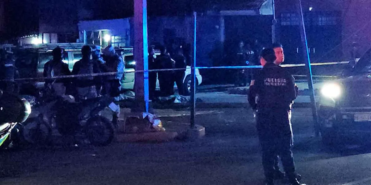 Balacera en el tianguis Los Lavaderos deja dos muertos y cinco heridos en Puebla