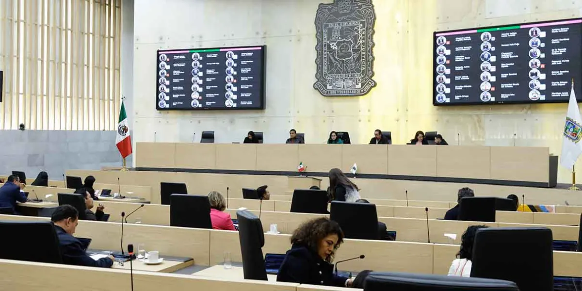 Congreso de Puebla analiza regresar fuero constitucional a funcionarios públicos