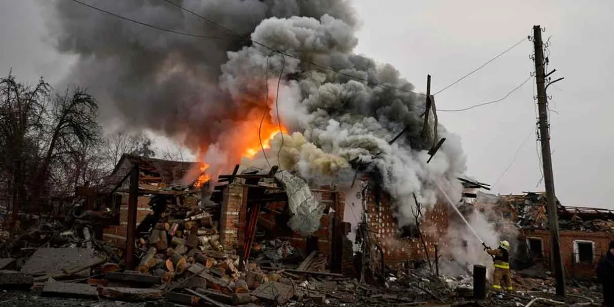Más de 400 drones y decenas de misiles utilizados por Rusia en ataquemasivo contra Ucrania 