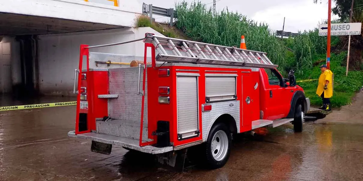 Texmelucan despliega operativo por encharcamientos tras fuerte lluvia