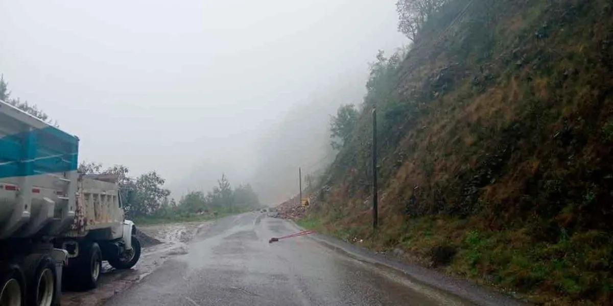 Instalan albergues y centro de mando en Puebla ante llegada del huracán Erick