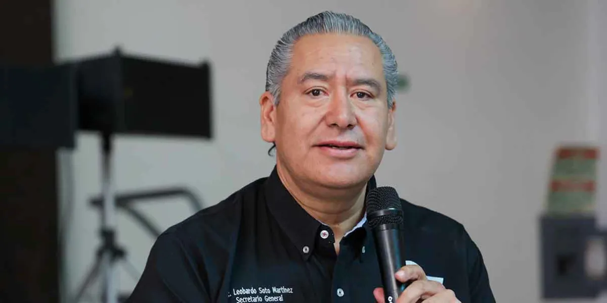 CTM Puebla propone reducir jornada laboral a 40 horas sin afectar salario; iniciativa cuenta con respaldo federal
