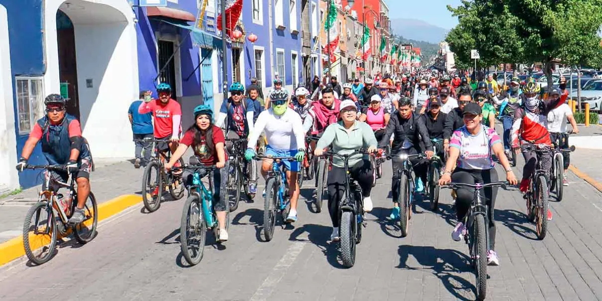 San Pedro y San Andrés Cholula se unen en rodada ciclista para fomentar deporte y turismo