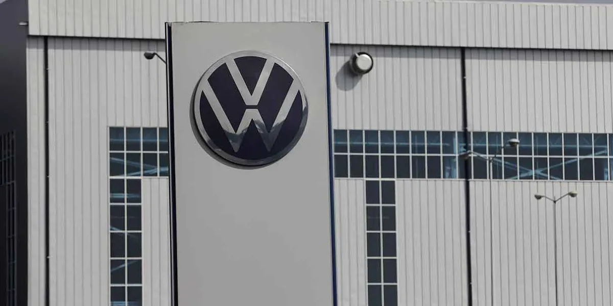 VW evita huelga con aumento del 4%: acuerdo agridulce 
