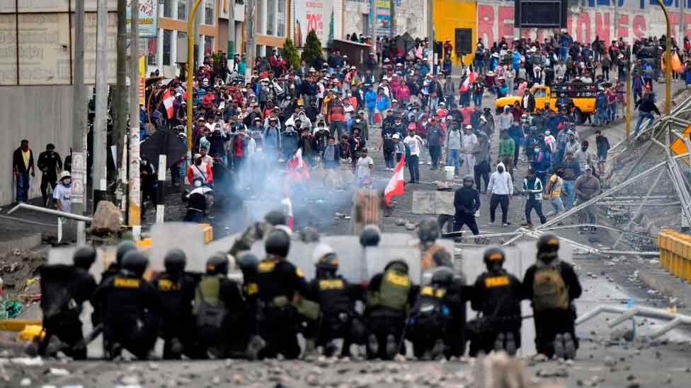 manifestantes de otros puntos del país