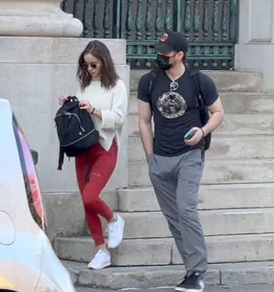 Alba Baptista se convertiría en la esposa de Chris Evans