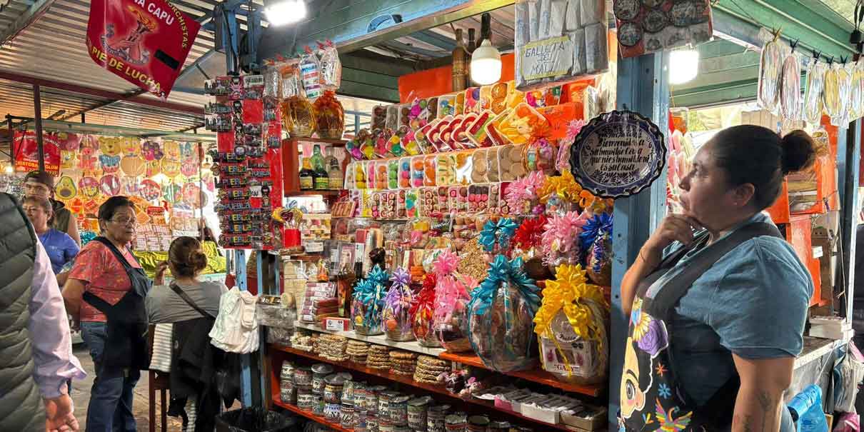 Siguen las riñas entre comerciantes por espacios en la zona de la CAPU