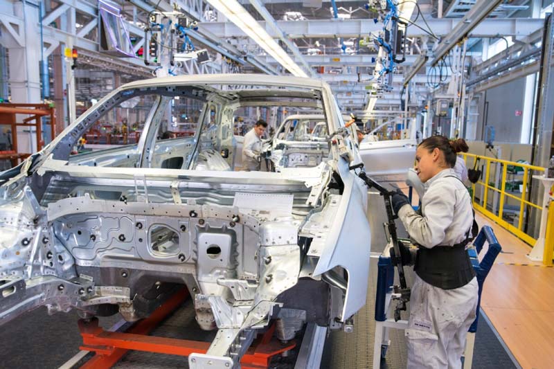 Volkswagen de México confirmó la eliminación indefinida de un turno en Puebla para fabricar Jetta y Tiguan.