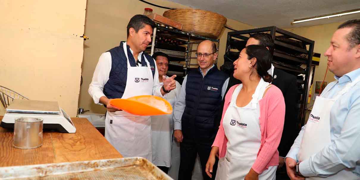 Abren panadería en la Joaquín Colombres con el cheque MIL, de Créditos Contigo