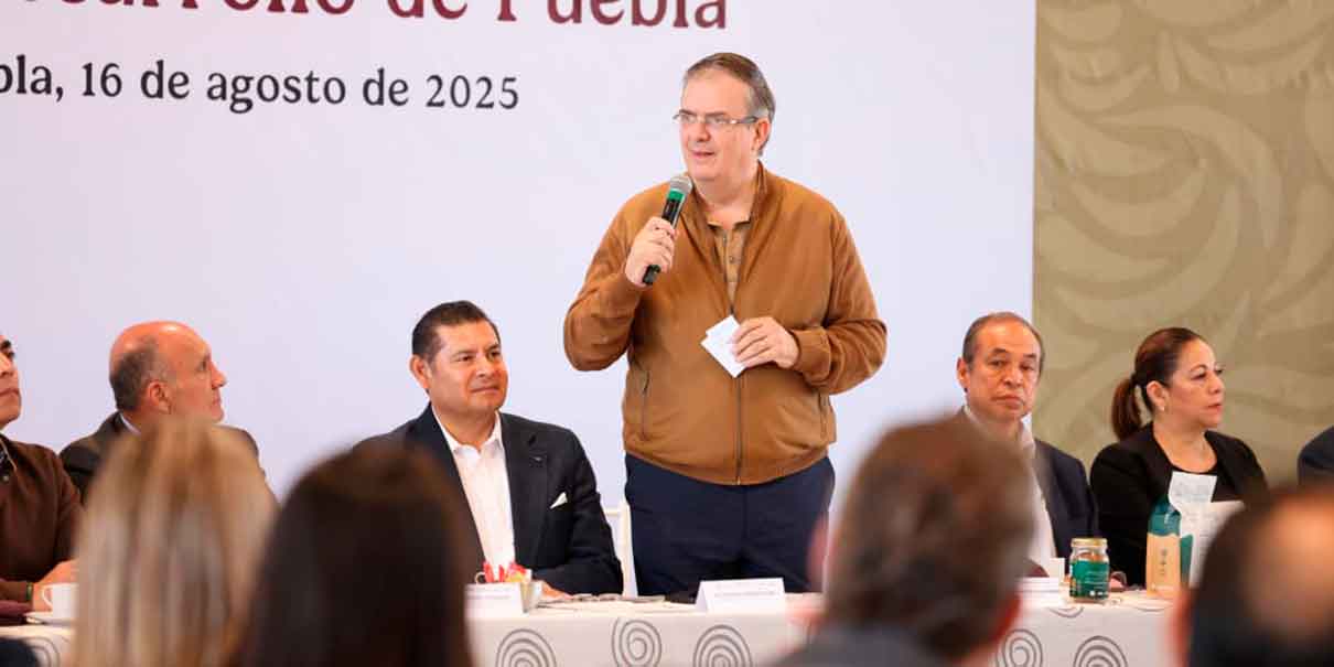 Marcelo Ebrard en Puebla