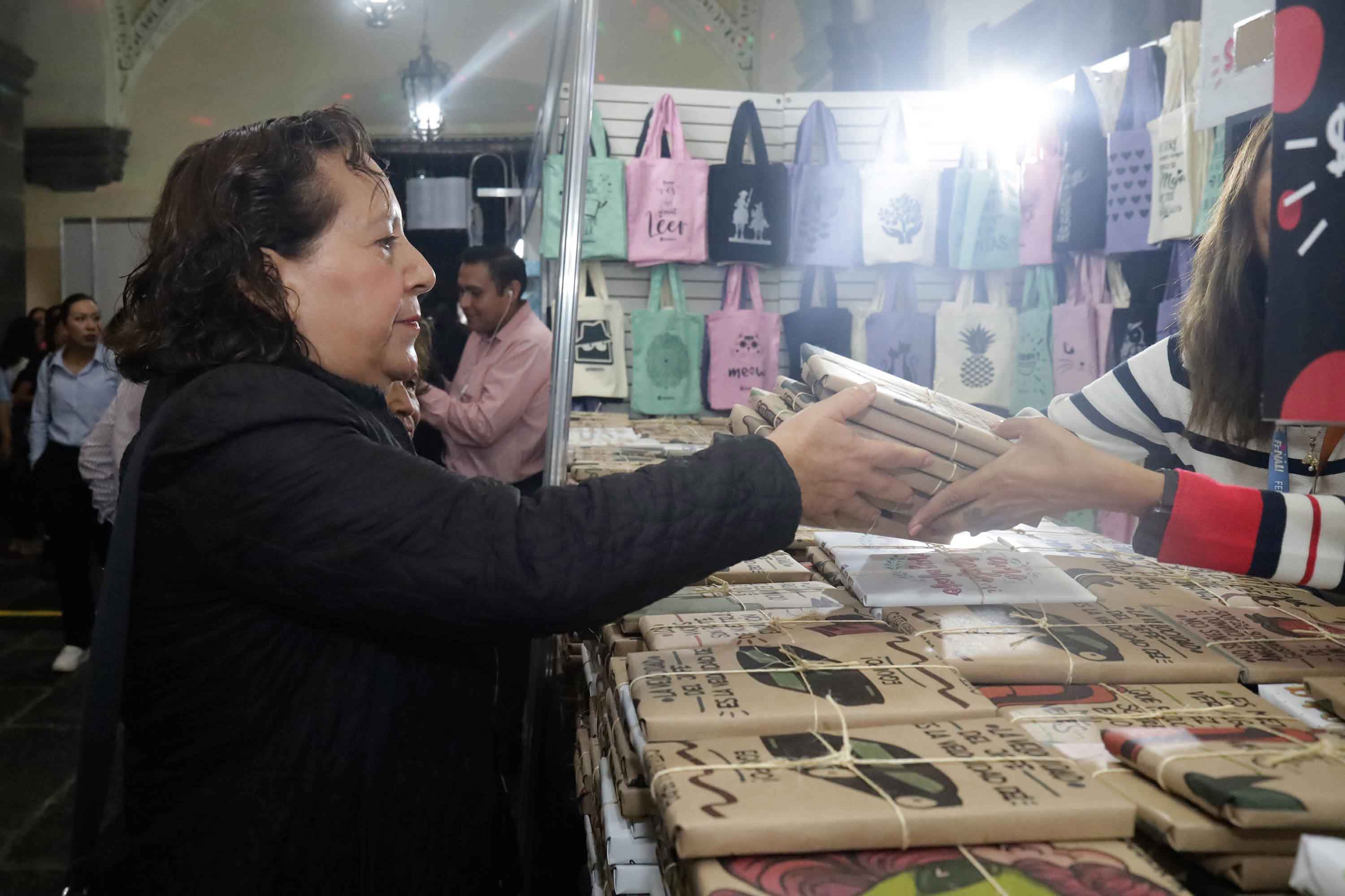Arranca la Feria Nacional del Libro en la BUAP, hasta el 8 de junio