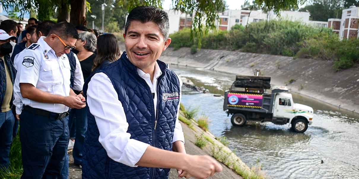 Para evitar inundaciones y ganarle a las lluvias inicia la limpieza de barrancas en la capital