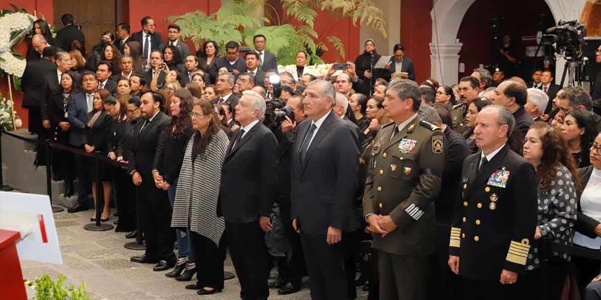 Barbosa fue uno de mis compañeros de lucha en la izquierda, reconoció López Obrador en Casa Aguayo