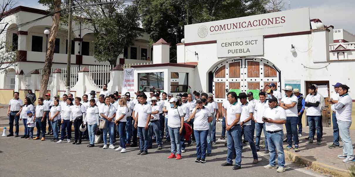 Camioneros se manifiestan en casetas de Texmelucan, Amozoc y Atlixco