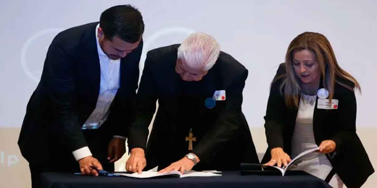 Candidatos presidenciales firman el “Compromiso por la Paz”