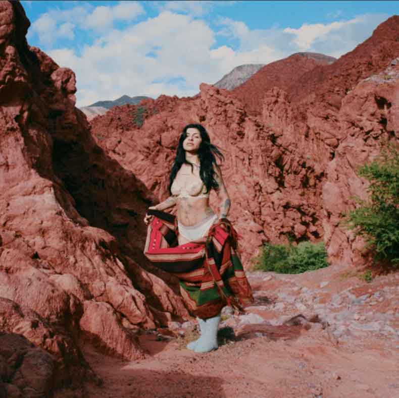 Cazzu estrena álbum “Latinaje” un viaje sonoro que honra la diversidad cultural