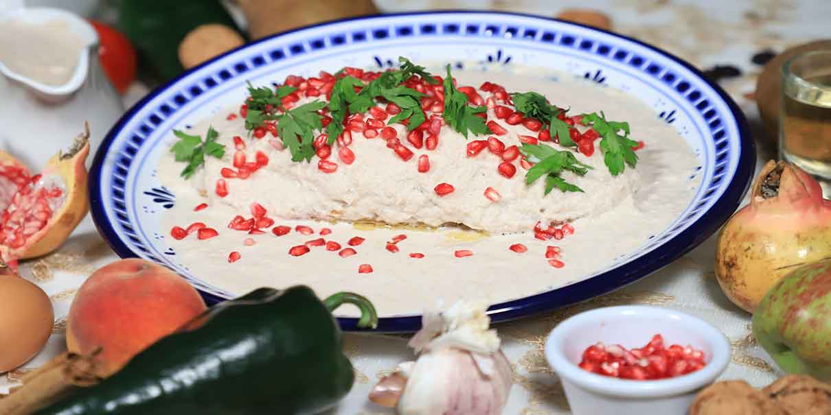 Restauranteros poblanos tienen más ganancias con venta de Chiles en Nogada