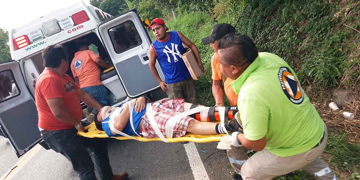 Choque deja 5 lesionados en la carretera Pachuca-Tuxpan
