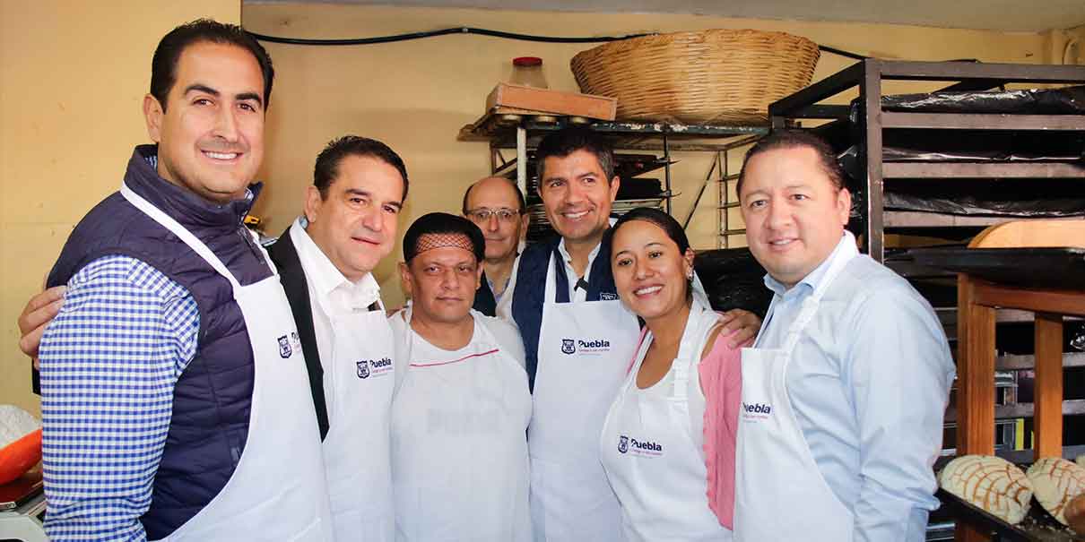 Abren panadería en la Joaquín Colombres con el cheque MIL, de Créditos Contigo
