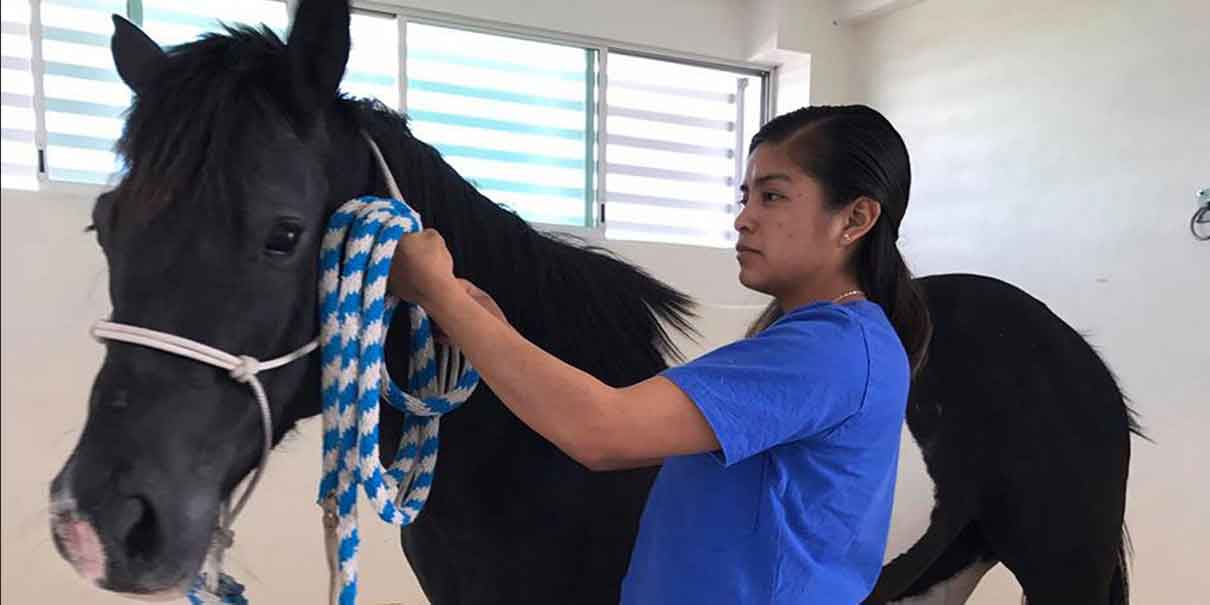 La Facultad de Medicina Veterinaria BUAP de Tecamachalco celebró su 50 aniversario