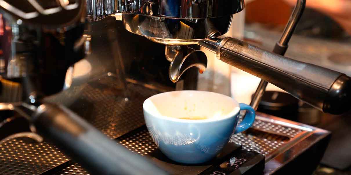 Con recursos de Apertura a la Palabra abrió el negocio mil 500 en Puebla, es una cafetería