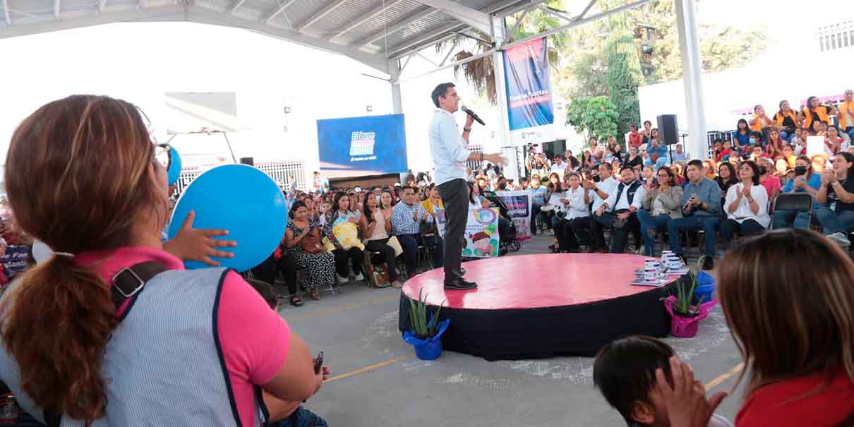 Conforma Ayuntamiento de Puebla comité de madres y padres de familia para las estancias infantiles