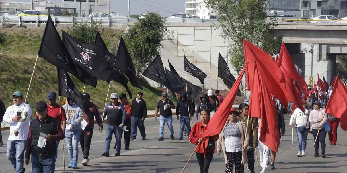 La 28 de Octubre insiste en que los dejen operar los taxis pirata