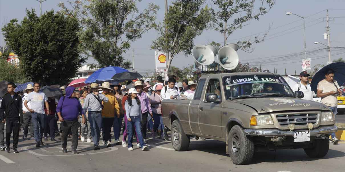 La 28 de Octubre insiste en que los dejen operar los taxis pirata