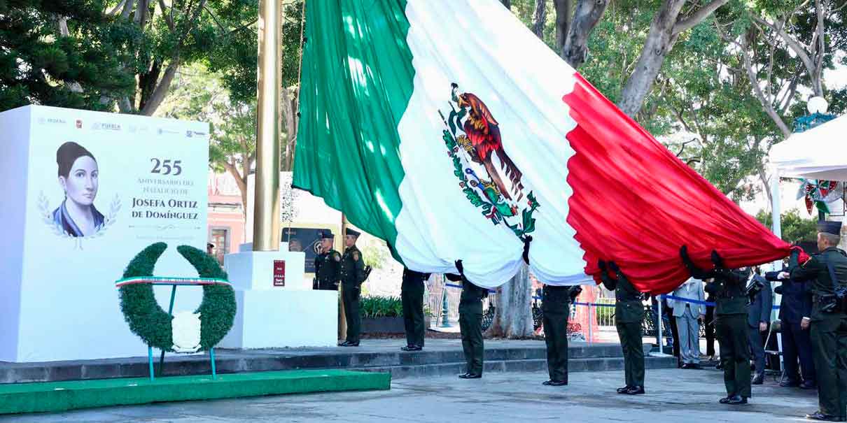 Eduardo Rivera encabeza ceremonia del natalicio de José Ortiz de Domínguez