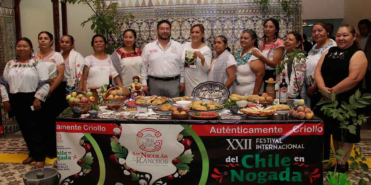 En San Nicolás de los Ranchos se preparará el Chile en Nogada más grande del mundo