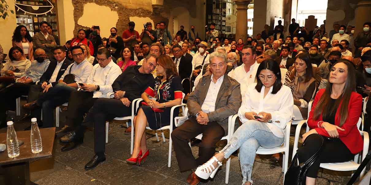 El Plan B de la Reforma Electoral es tóxico, atizó Ugalde en su visita a Puebla