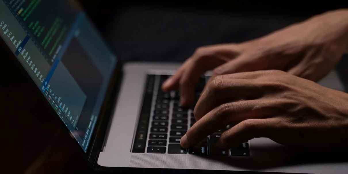 Toca el turno a empresarios y universitarios discutir artículo del ciberasedio