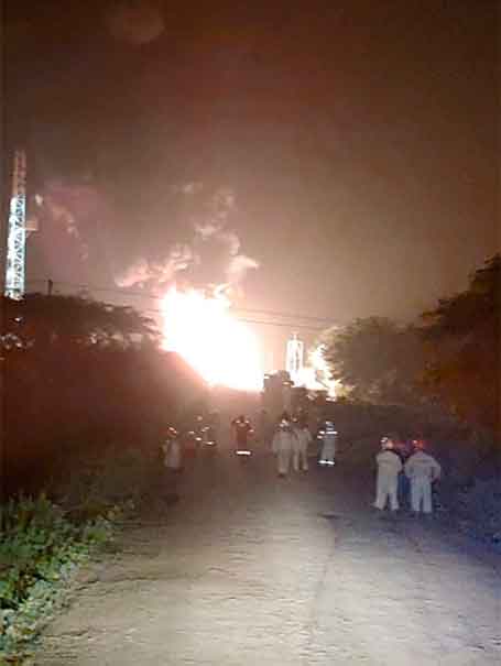 Explotan instalaciones de Pemex en Venustiano Carranza, en la Sierra Norte