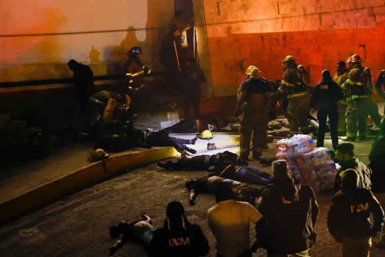 Garduño cede el INM a Céspedes y anuncia disculpa por el incendio en Ciudad Juárez