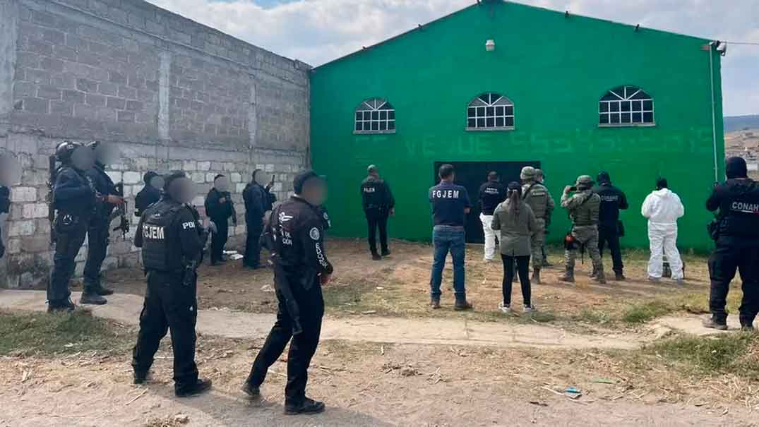 Hallaron restos humanos en N4RC0FOSA del CJNG