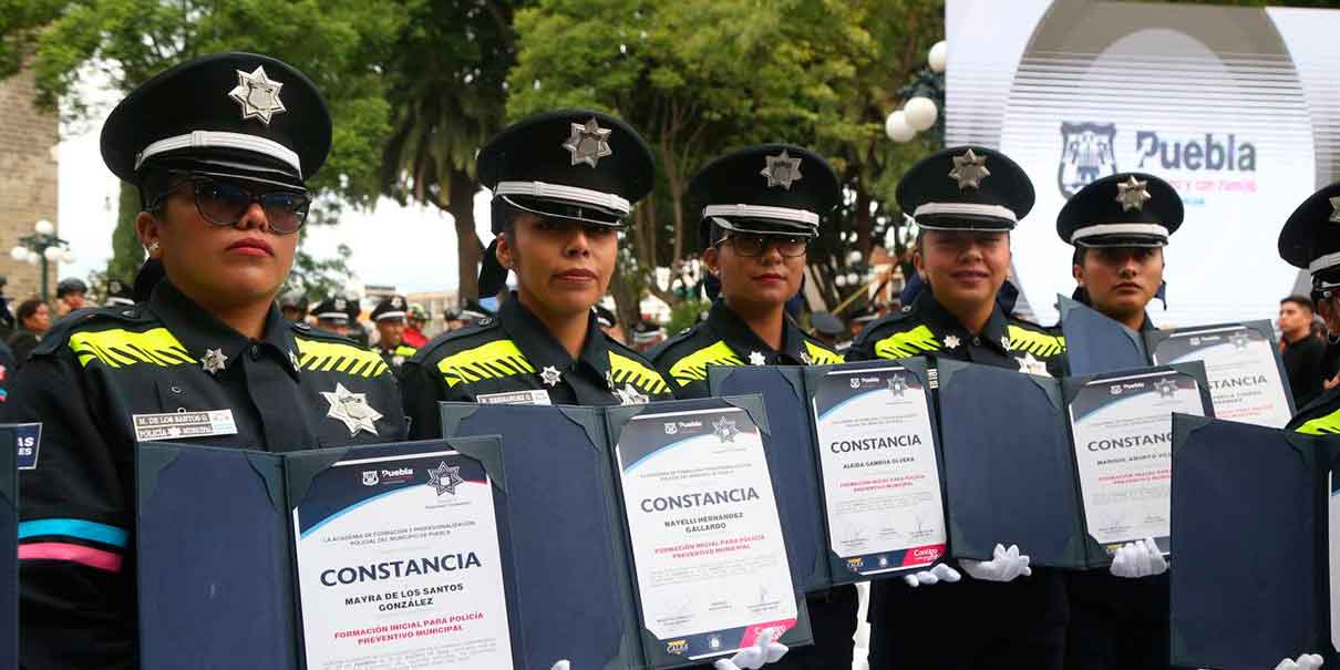 Ingresan a la Policía Municipal 46 elementos egresados de la academia policial