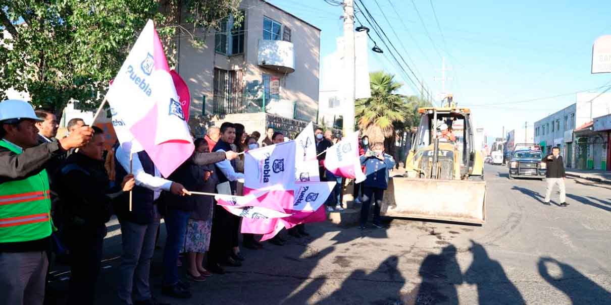 Invertirán 6.8 mdp para rehabilitar calle en Santa Catarina Coatepec