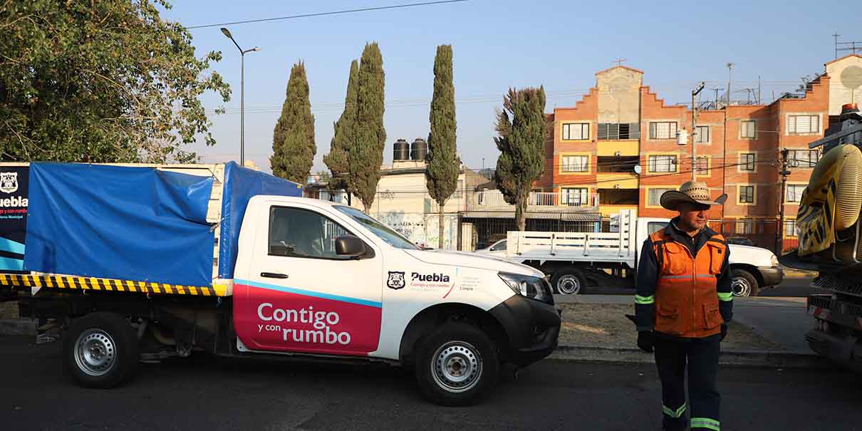 Jornada de limpieza urbana en la zona de Bosques de San Sebastián