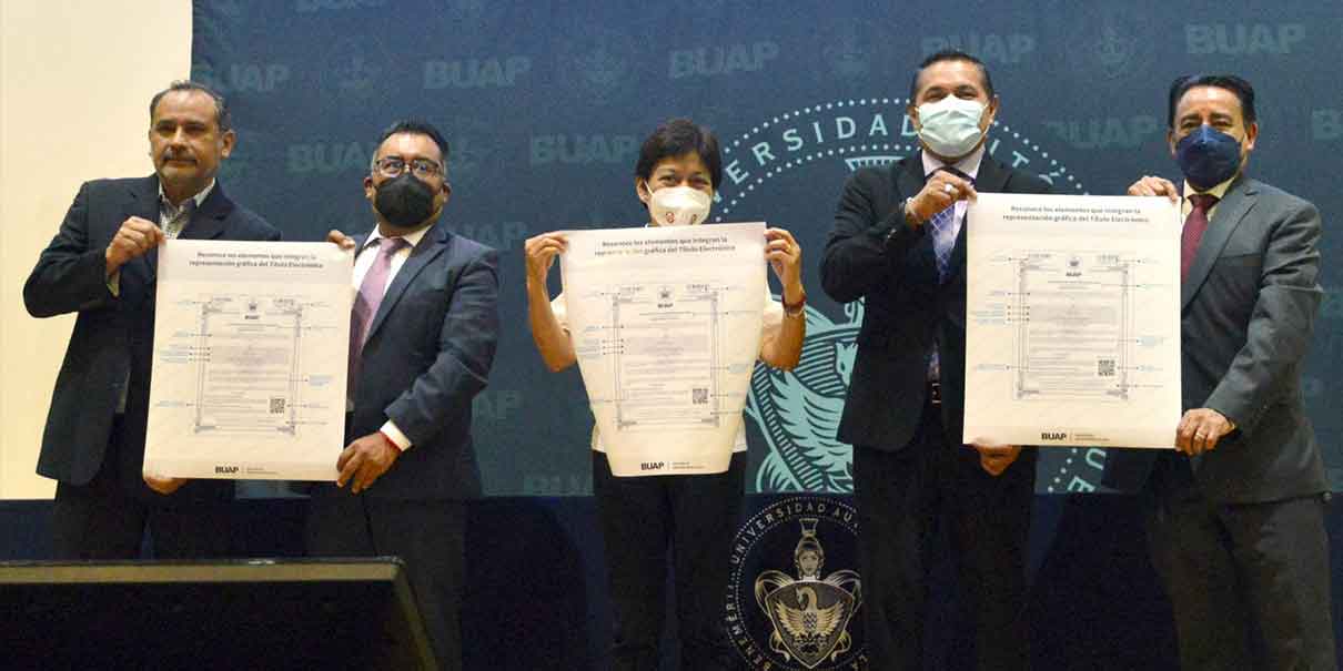 La BUAP presentó el nuevo título profesional electrónico