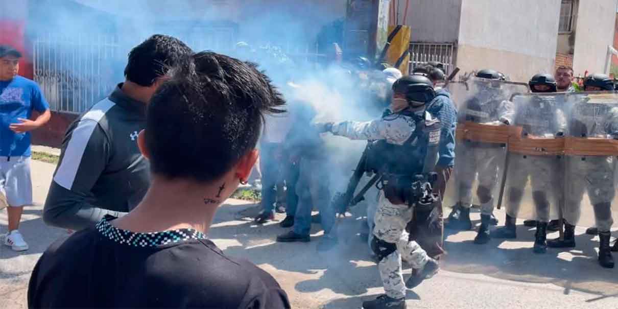 La CFE mandó a la Guardia Nacional a cortar la luz de la colonia Antorcha Obrera