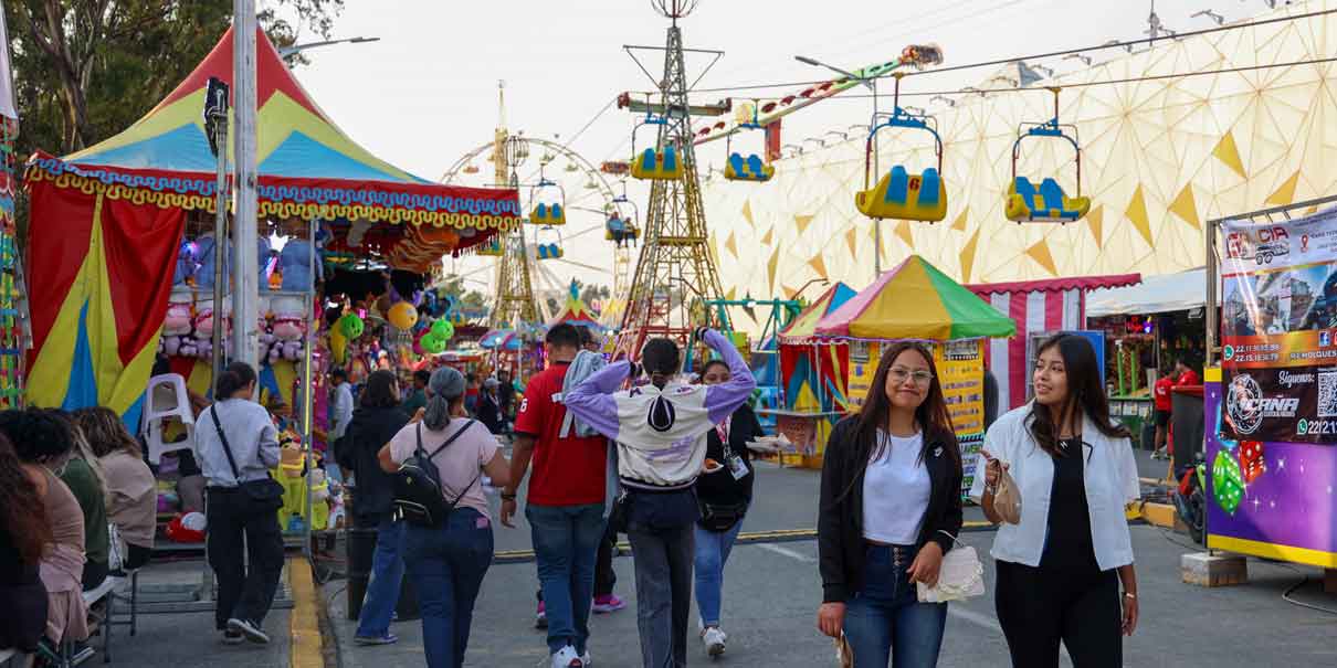 La policía vigila, pero no puede evitar robo de celulares en la Feria
