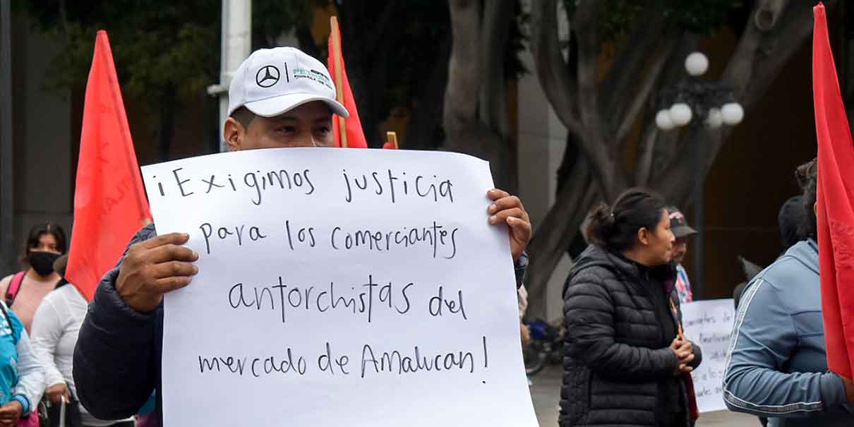 Locatarios piden al gobierno municipal controlar del mercado Amalucan