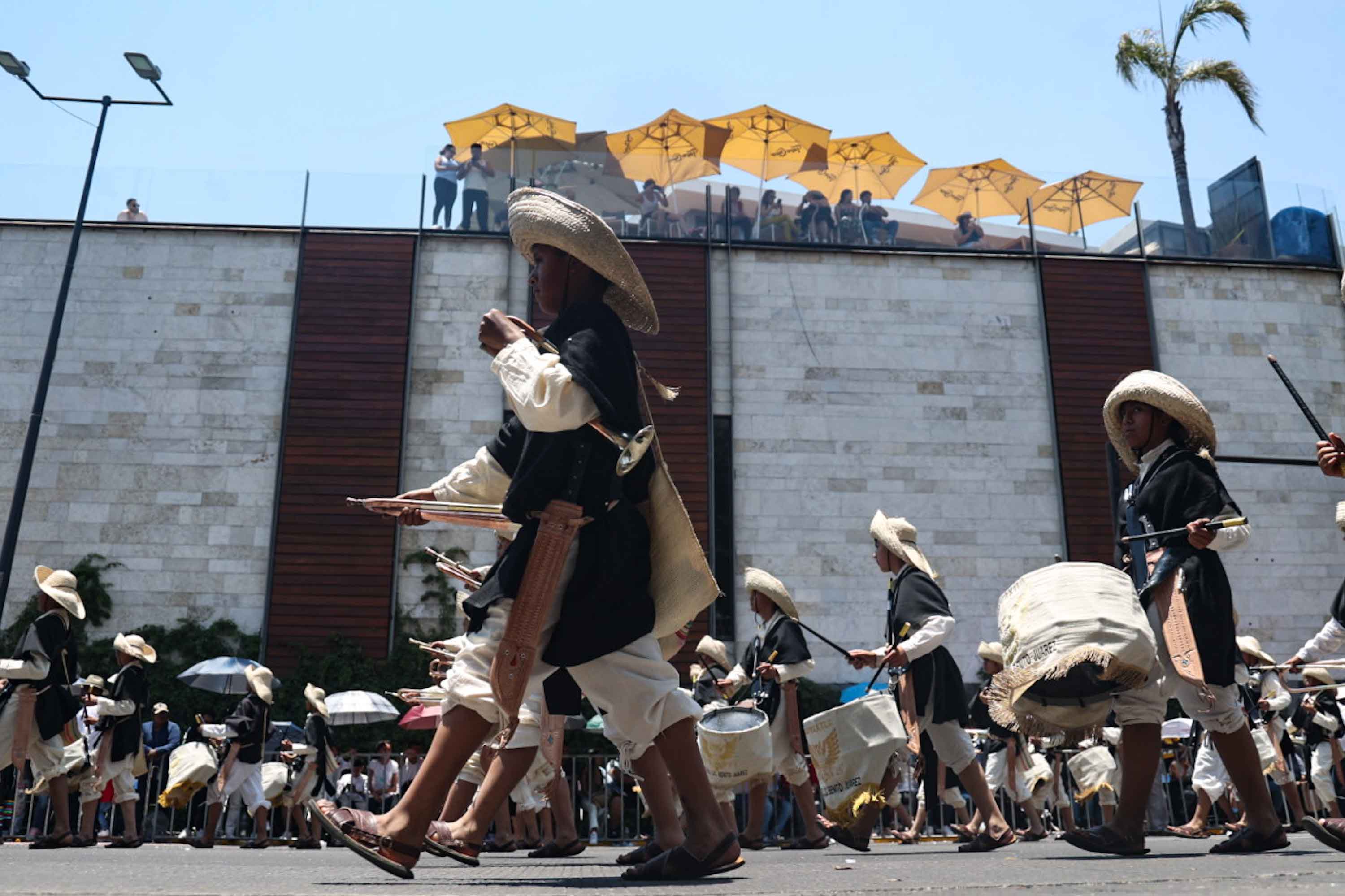 Miles de personas abarrotaron y disfrutaron la fiesta cívica por la Batalla de Puebla