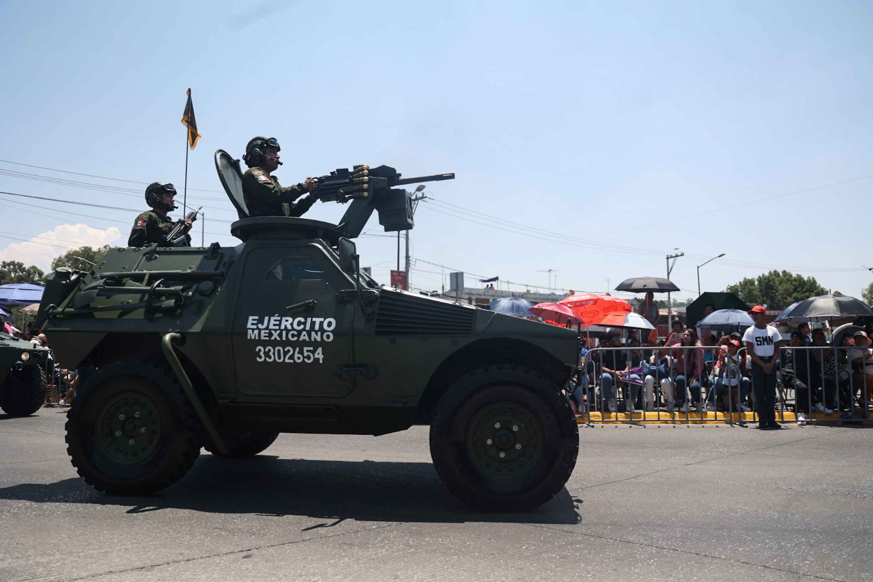 Miles de personas abarrotaron y disfrutaron la fiesta cívica por la Batalla de Puebla