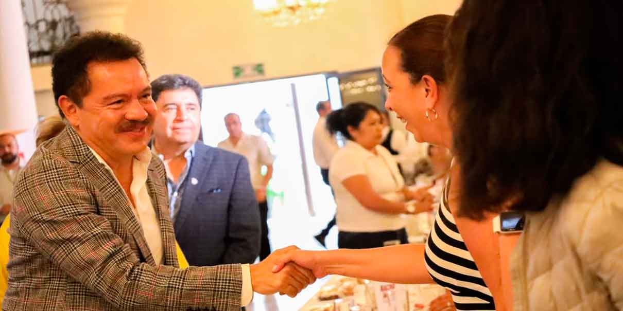 Nacho Mier toma protesta a integrantes del Colectivo Ciudadano de Participación Transformadora